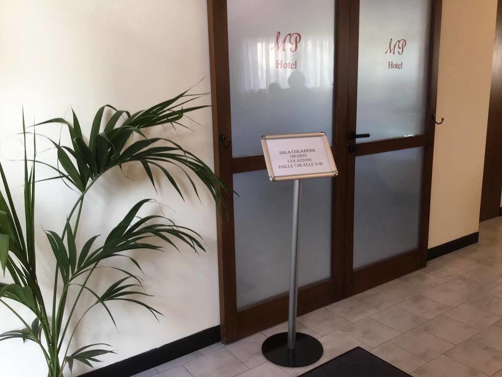 Hotel Marco Polo Self Check-In Болонья Экстерьер фото