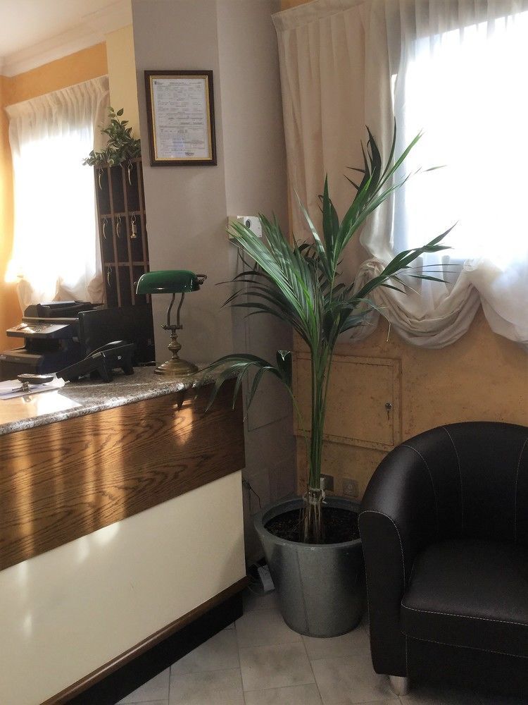 Hotel Marco Polo Self Check-In Болонья Экстерьер фото